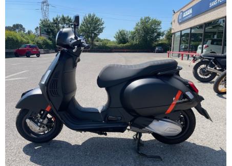 VESPA GTS SUPERSPORT 300 E5 - Février 2023