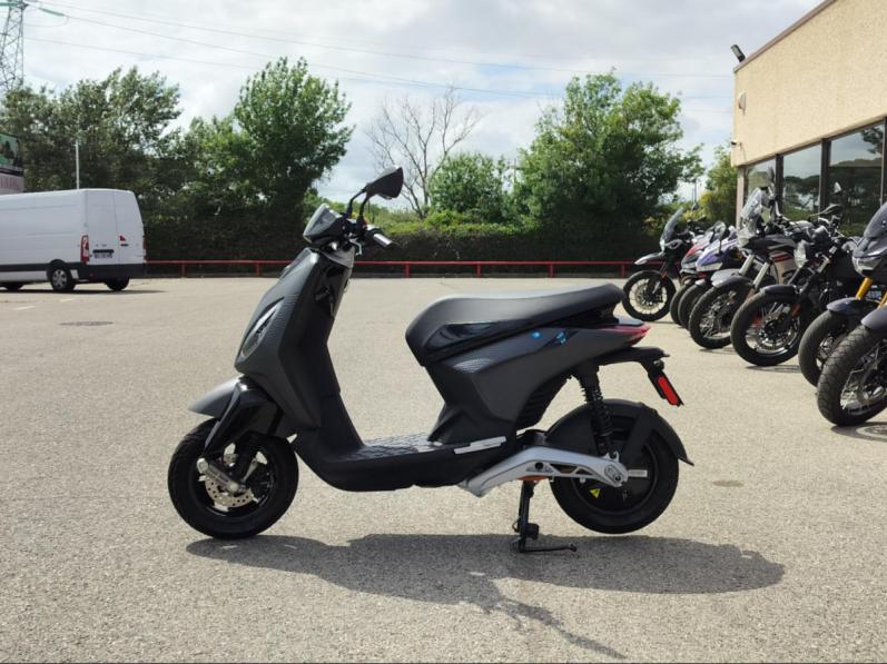 PIAGGIO 1 Electrique 50cc - Octobre 2023